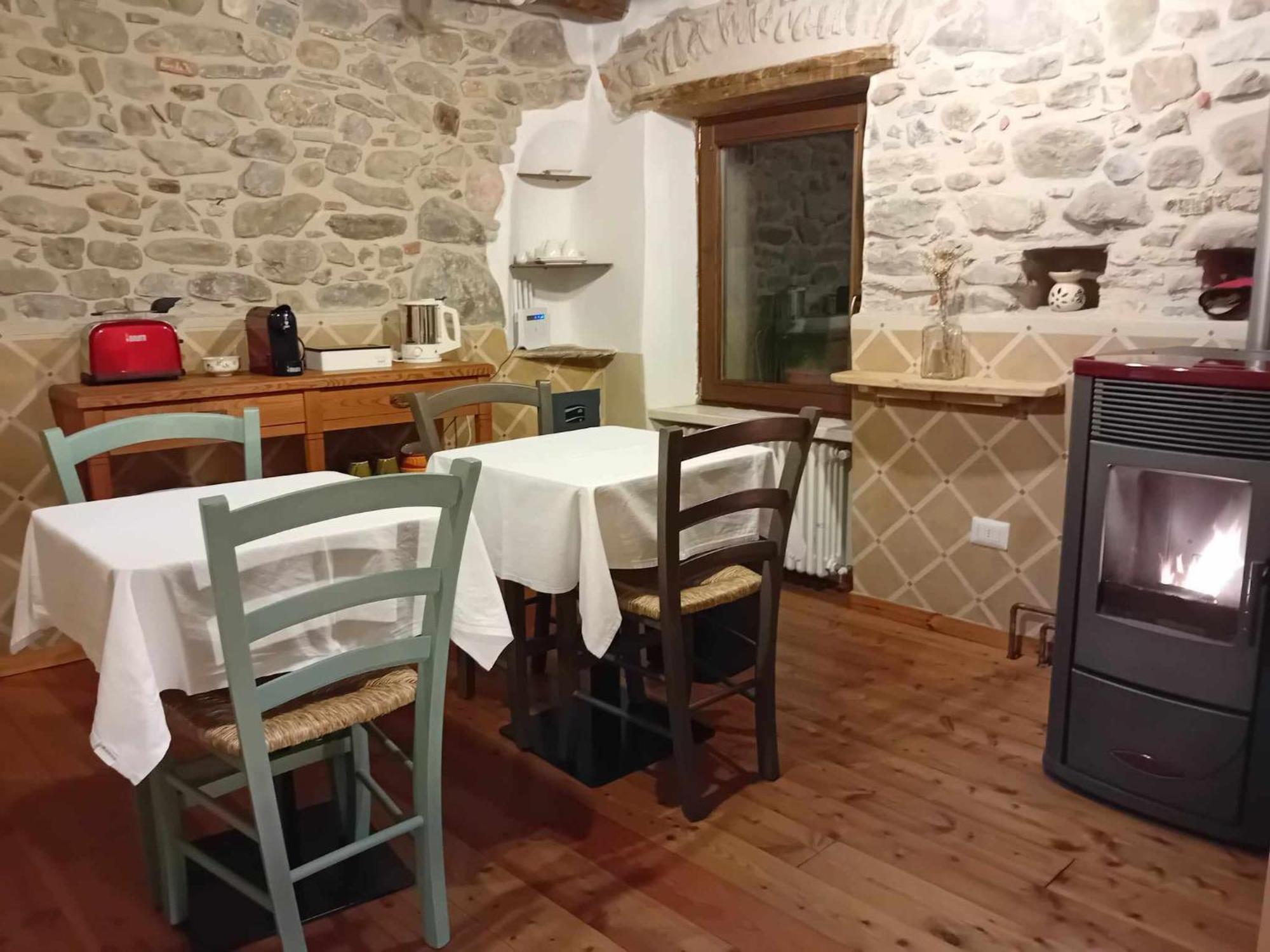 La Casa Torre Hotel Pignone Eksteriør billede